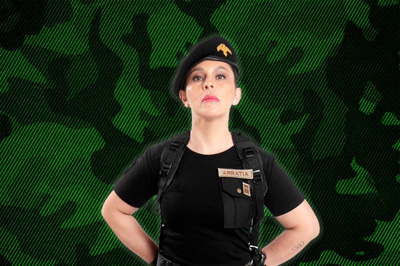 La historia de amor de la Comandante Pía Arratia: 18 años de matrimonio con su esposo militar