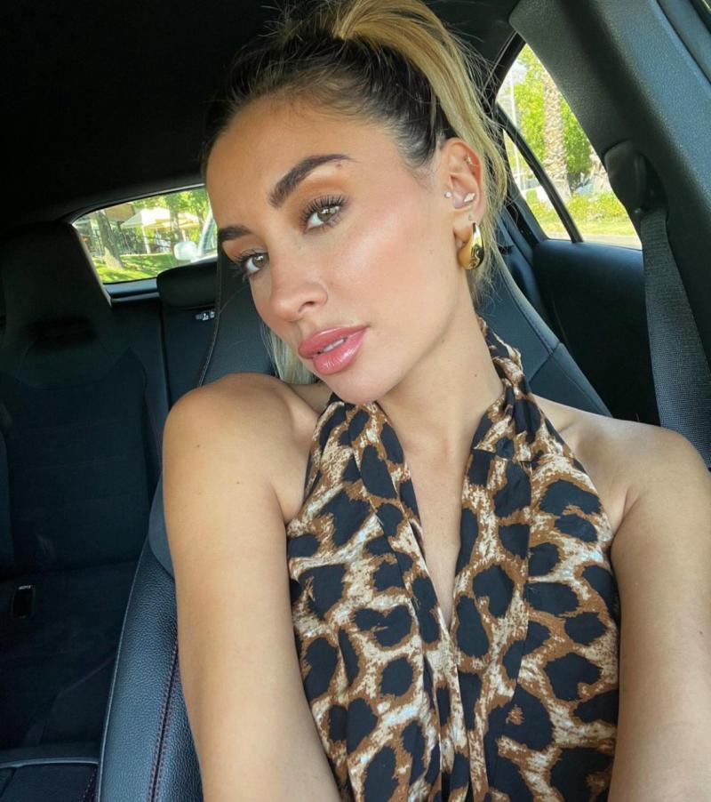 Camila Andrade - Instagram