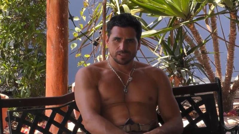 Pangal Andrade - Ganar o Servir