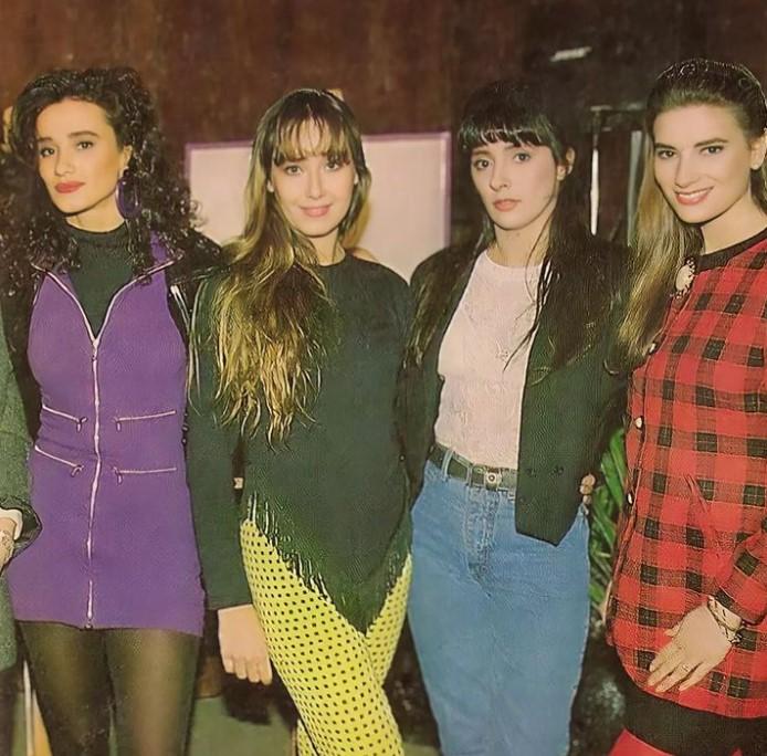 De izquierda a derecha, las actrices de "Fácil de Amar" Alejandra Fosalba, Sandra O'Ryan, Liliana Garcia y Carolina Infante.