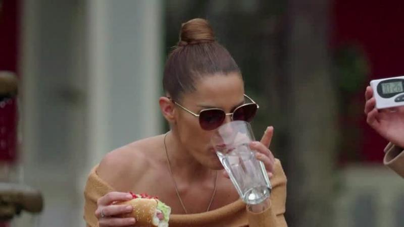 Gala Caldirola fue la más rápida en el desafío de los hot dogs.