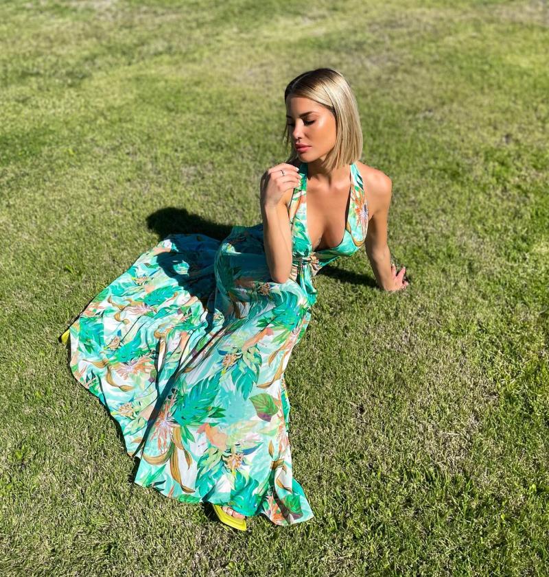 Gala con melena rubia - Instagram