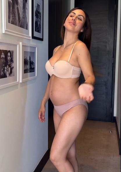 Karina León, pareja de Rodrigo Gallina