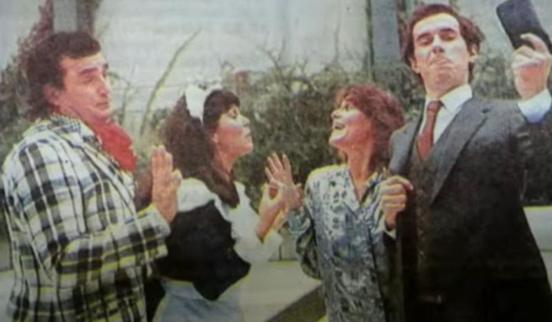 Malucha Pinto, Gonzalo Robles, Coca Guazzini y Cristián García-Huidobro en Los Eguiguren