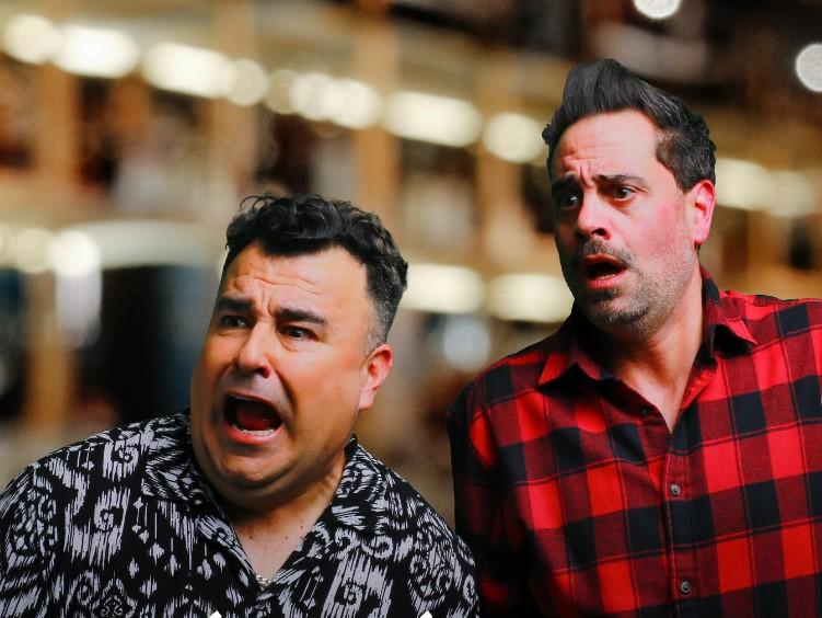 Kurt Carrera y Julio Jung en su nuevo podcast "De imbécil a Galán"