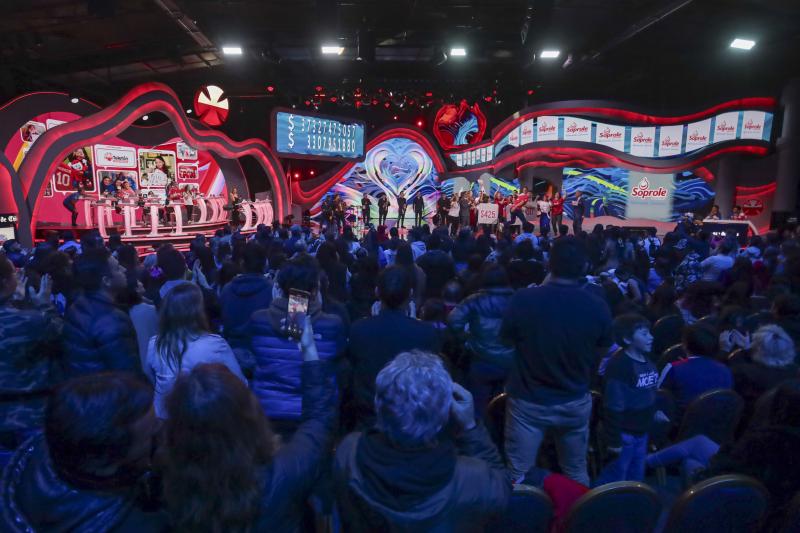 Qué artistas se presentarán esta noche en la obertura de la Teletón 2024