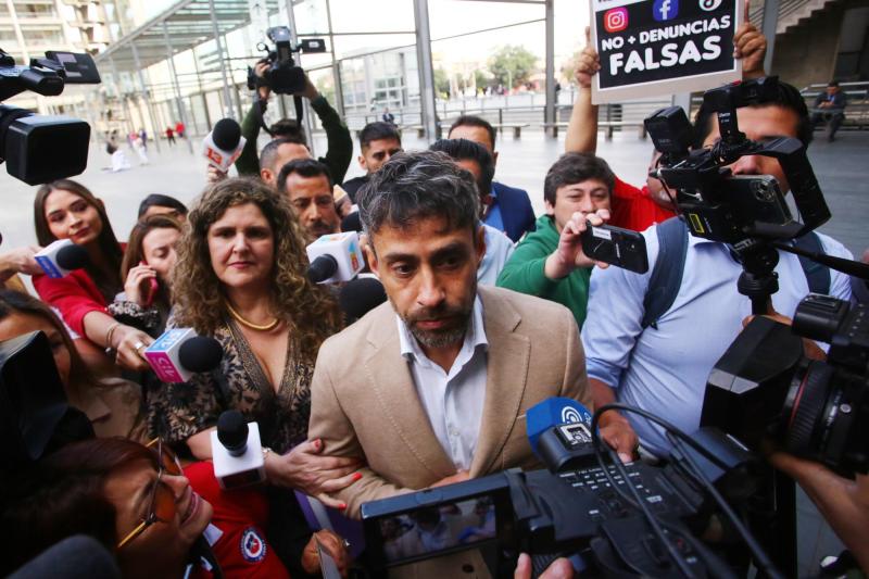 ¿Cuánto dinero pagó Jorge Valdivia a la abogada Paula Vial para que lo defendiera? (Aton)