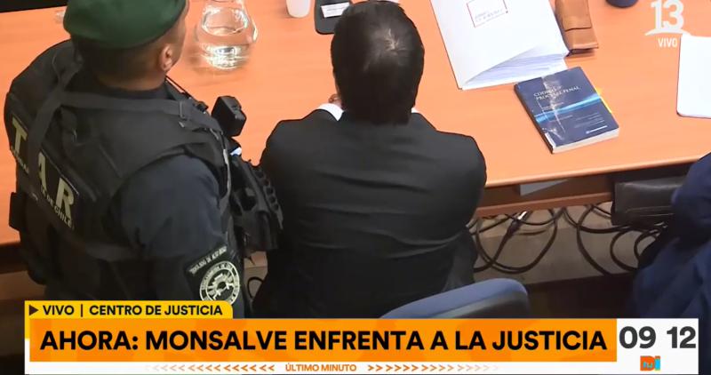 Manuel Monsalve en la sala de audiencia