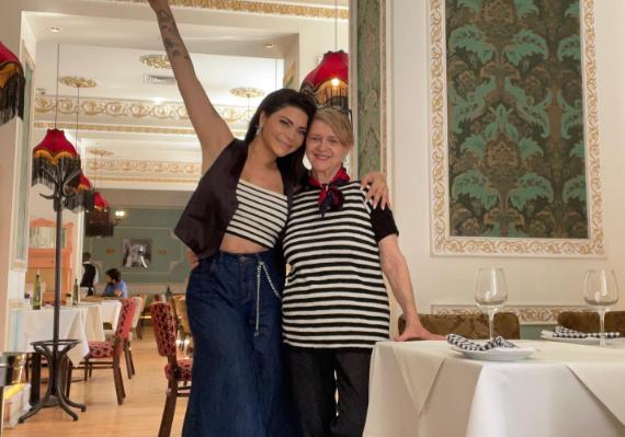 Antonella Ríos junto a su madre, Loreta Mascetti.