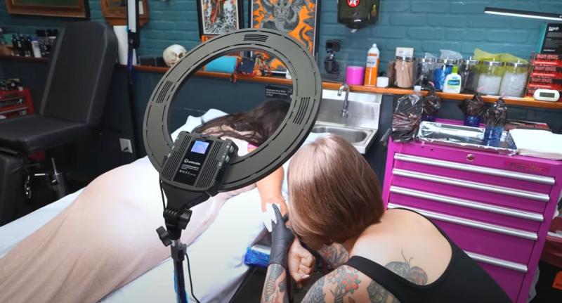 Pamela Díaz se tatuó en Miami