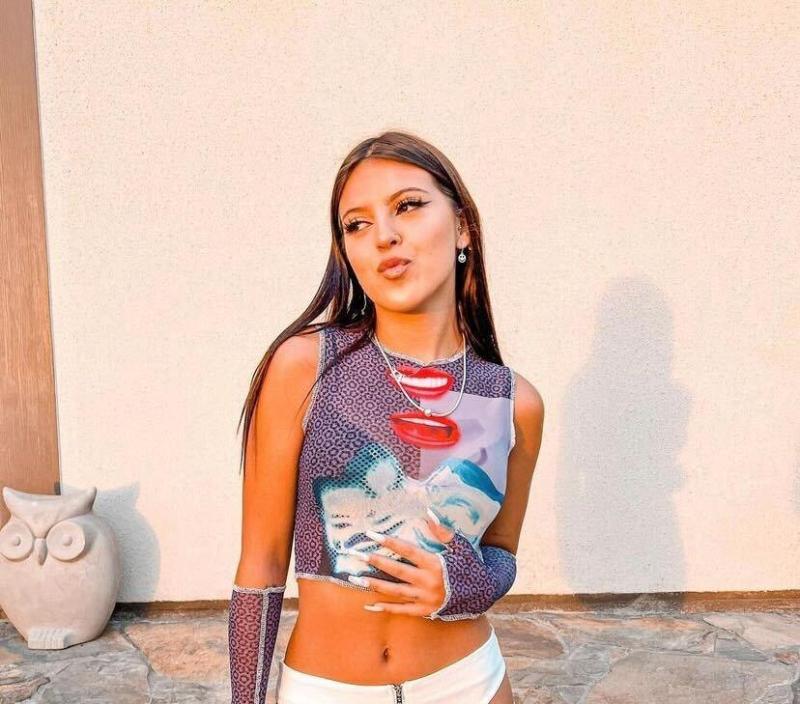 Ignacia Antonia - Instagram.