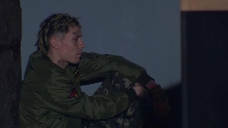 Marcianeke en la oscuriad