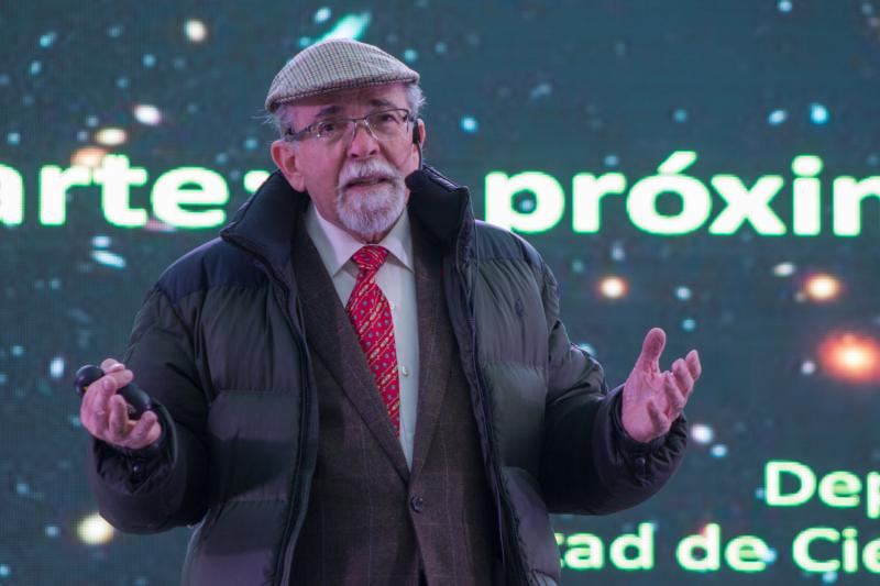 Profesor José Maza habla de asteroide que lleva su nombre