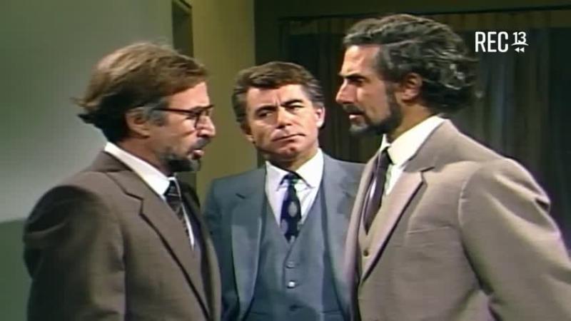 Héctor Noguera como Emilio Ponce en "Semidiós" de Canal 13