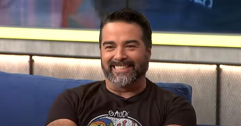 Pancho López en una entrevista con Eduardo de la Iglesia en "Todo va a estar bien" de Vía X