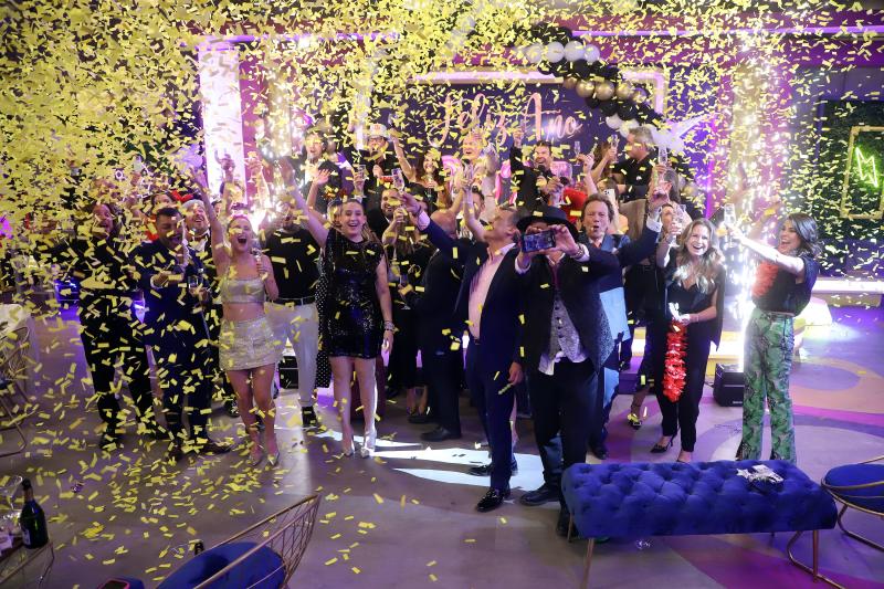 Roberto Vander en el especial de Año Nuevo en Canal 13