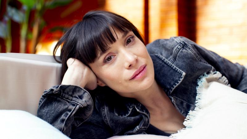 Aseguran que Tomás Vodanovic tendría algo con la actriz Daniela Ramírez