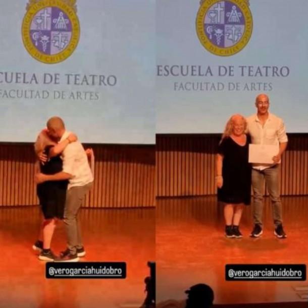 Actor César Caillet obtuvo su diplomado en pedagogía teatral en la Universidad Católica de Chile