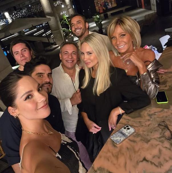 Aseguran que Nano Calderón dejó de seguir a Raquel Argandoña tras hacer oficial su reconciliación con Kel Calderón.