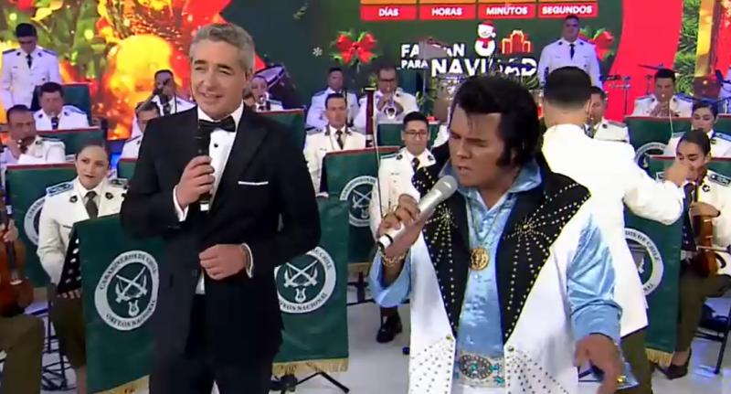 José Luis Repenning junto al imitador de Elvis Presley