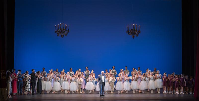Patricio Gutiérrez finaliza su ciclo como director de la Escuela de Ballet del Municipal de Santiago