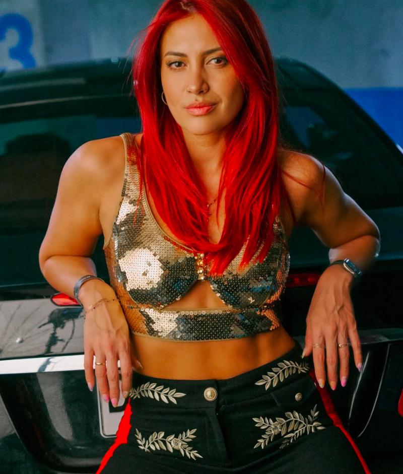 Karen Bejarano - Instagram