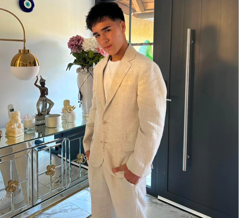 Hijo menor de Michelle Adam - Enrique pasó a primero medio