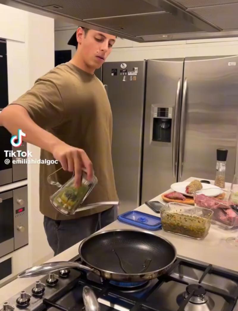 Máximo Menem - TikTok