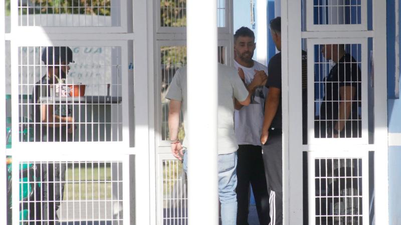 Jorge Valdivia ingresando a la cárcel de Rancagua - Créditos: ATON