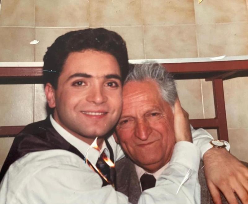 Luis Jara y su padre.