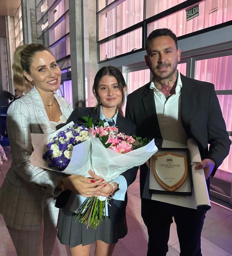 Mauricio Pinilla, Gissella Gallardo y Agustina.