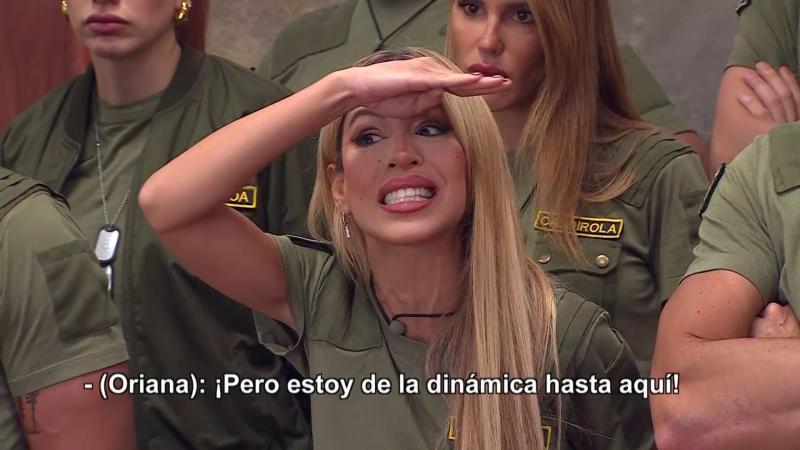 Oriana se enfrenta a la Comandante