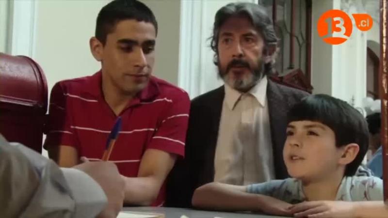 Lucas Bolvarán y Tomás Verdejo en "Los 80" de Canal 13