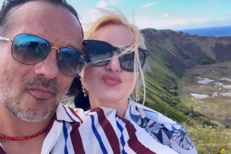 Álvaro López y Romina.