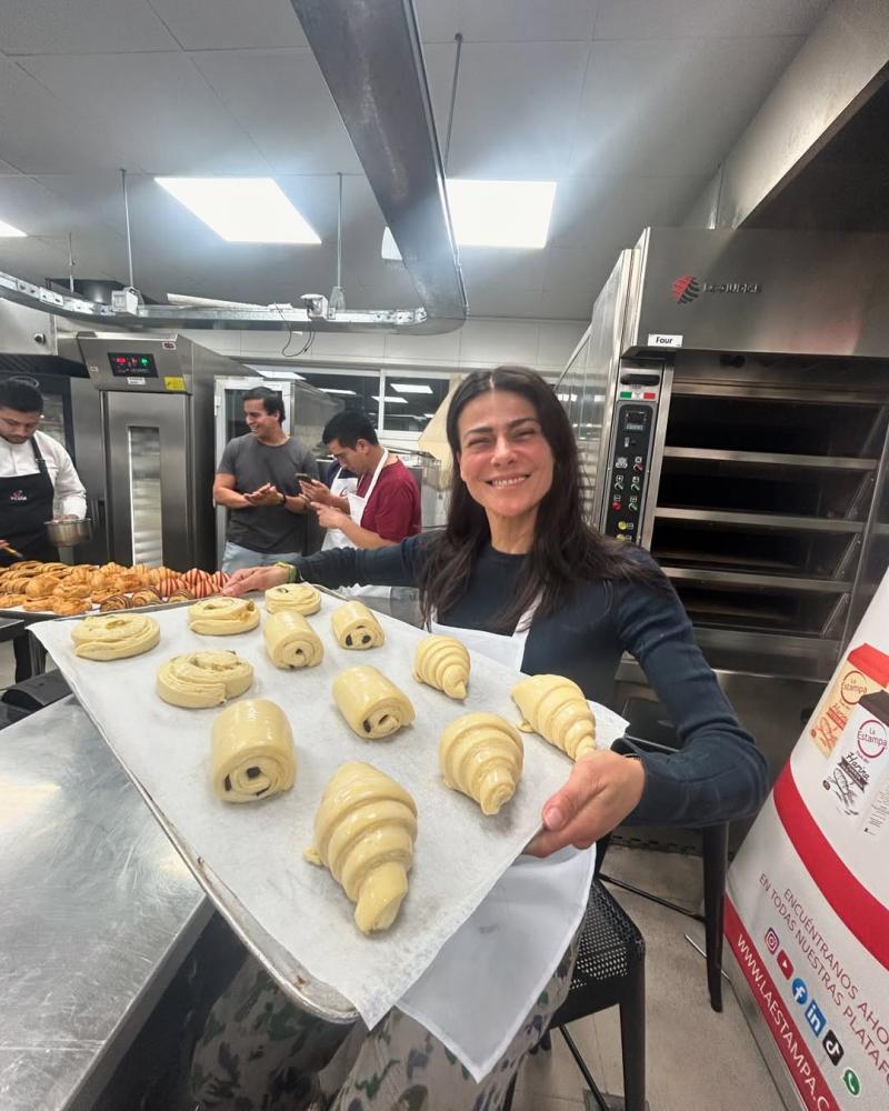 Tonka Tomicic se despide del 2024 con 10 fotos nunca antes vistas en redes sociales