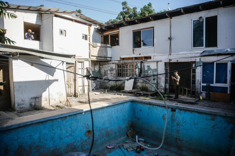 Demolición de casa en Quinta Normal tomada por Los Pulpos / Créditos Aton