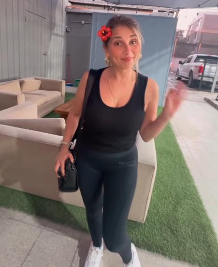 Perla Ilich respondió a las críticas por vestir calzas.