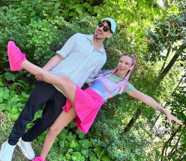 Carla Jara dedicó cariñoso saludo de cumpleaños a Diego Urrutia.