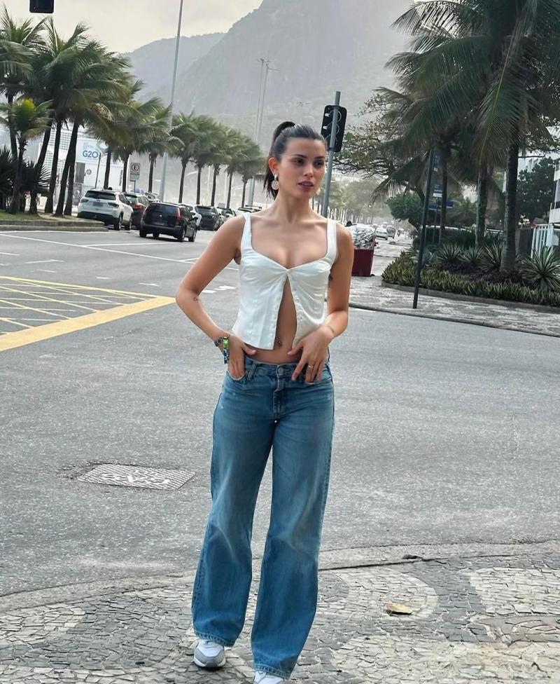 Cony Capelli - Instagram.