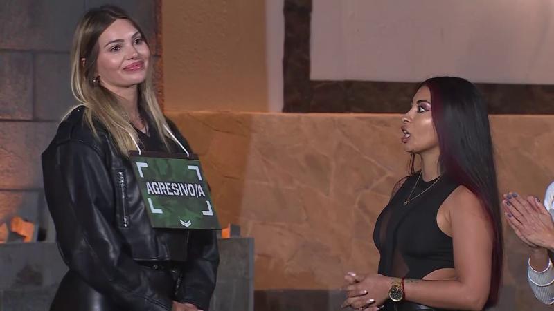 Faloon Larraguibel y Fanny Cuevas tuvieron tenso cruce en Palabra de Honor.