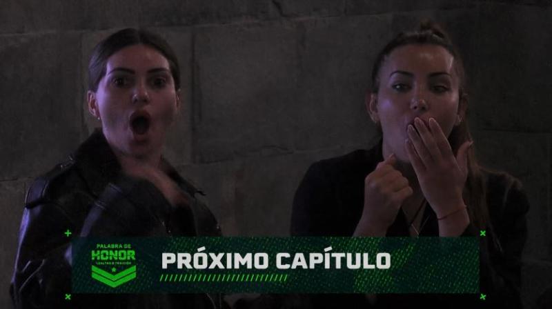 Faloon y Daniela boquiabiertas