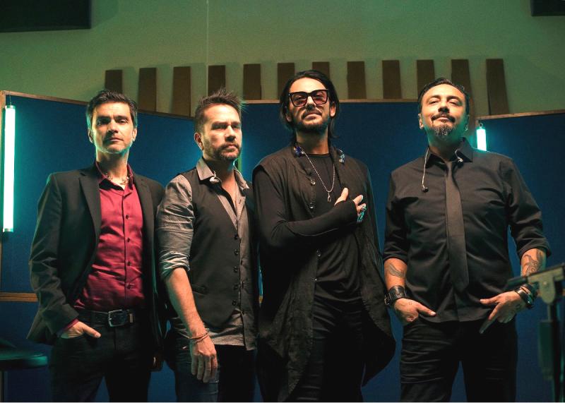 Claudio Valenzuela y Lucybell