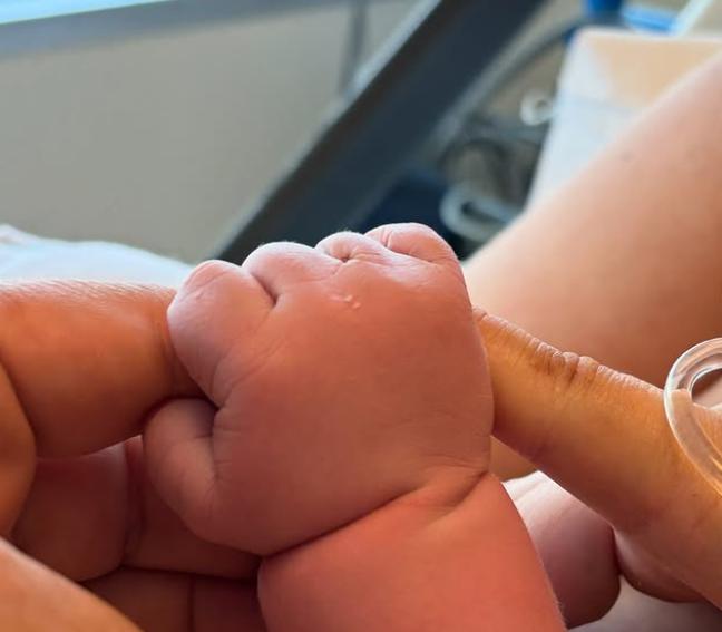 Belén Mora dio a luz a su segundo hijo en común con Toto Acuña.