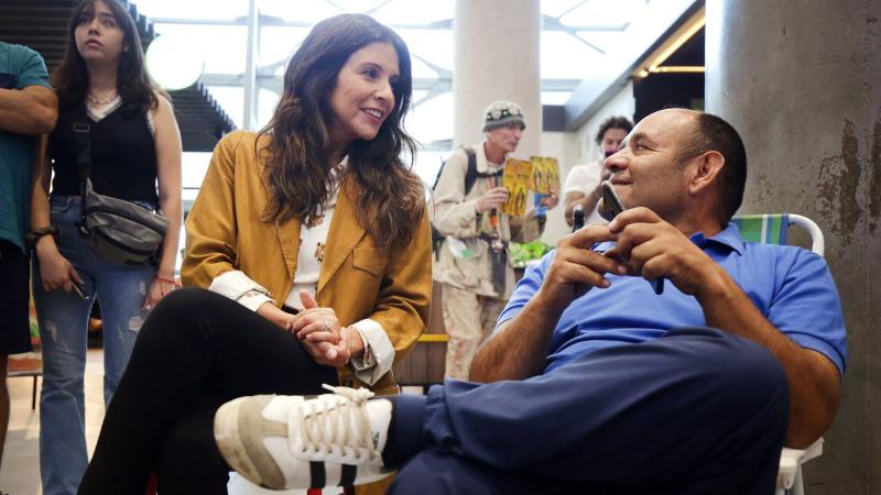 Las historias de "Hola y Adiós", el nuevo programa de Karla Constant en Canal 13