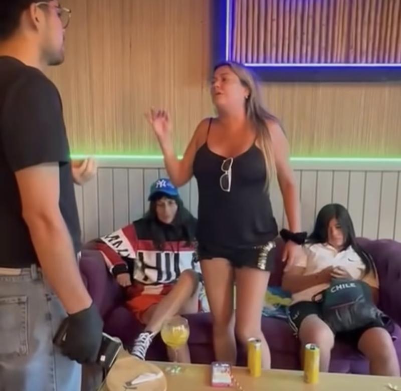 Denisse Campos protagonizó bochornoso altercado en bar de Viña del Mar