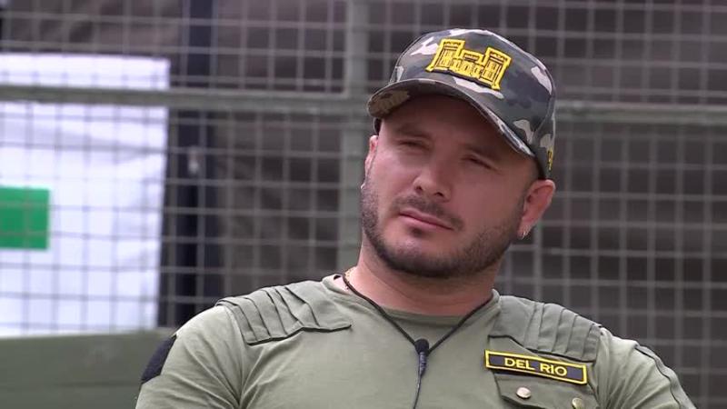 Jenko responde y provoca enojo de Faloon.