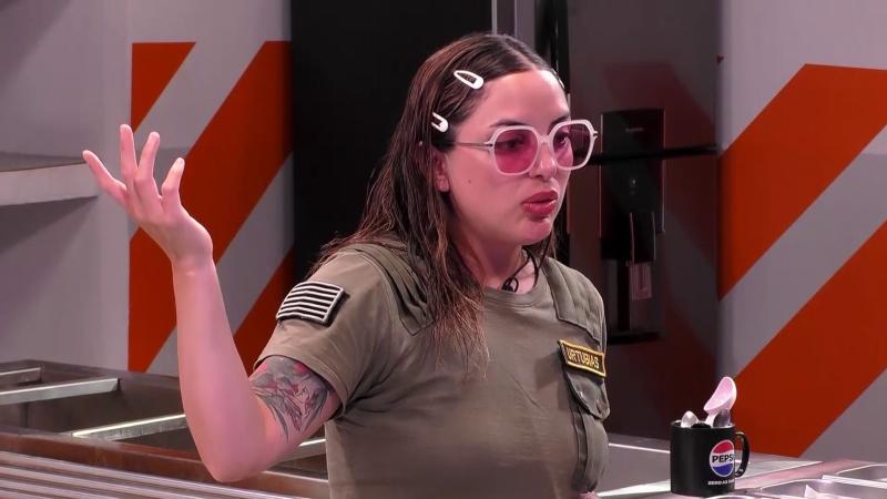 Natu se defiende de Gala