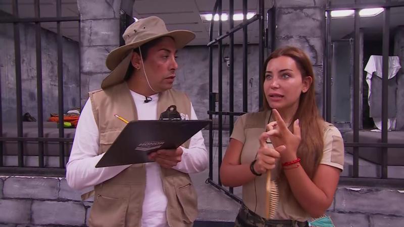 Botota y Daniela conversan sobre las operaciones de la periodista