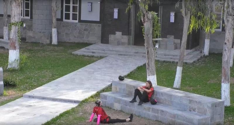 Reina de Chile conversa con Daniela Requena