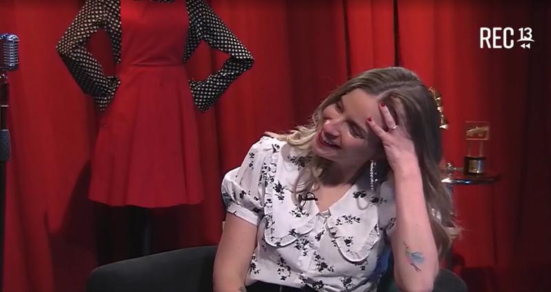 Alison Mandel en una entrevista con Fernando Alarcón en "Humor en primera fila"